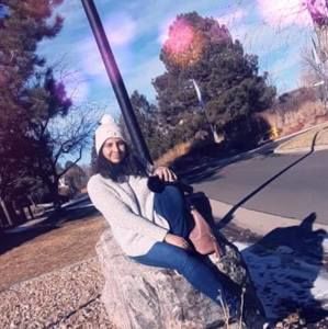 Meet your Posher, Daniela